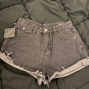 Summer sale// Brand new zaful Jean shorts